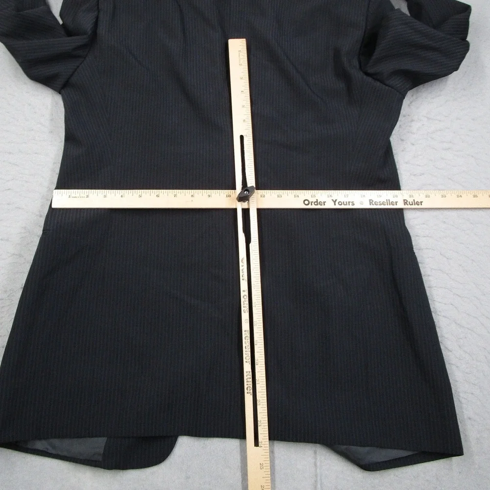 Armani Collezioni Mens Black Pinstripe Wool Silk Suit Made in Italy